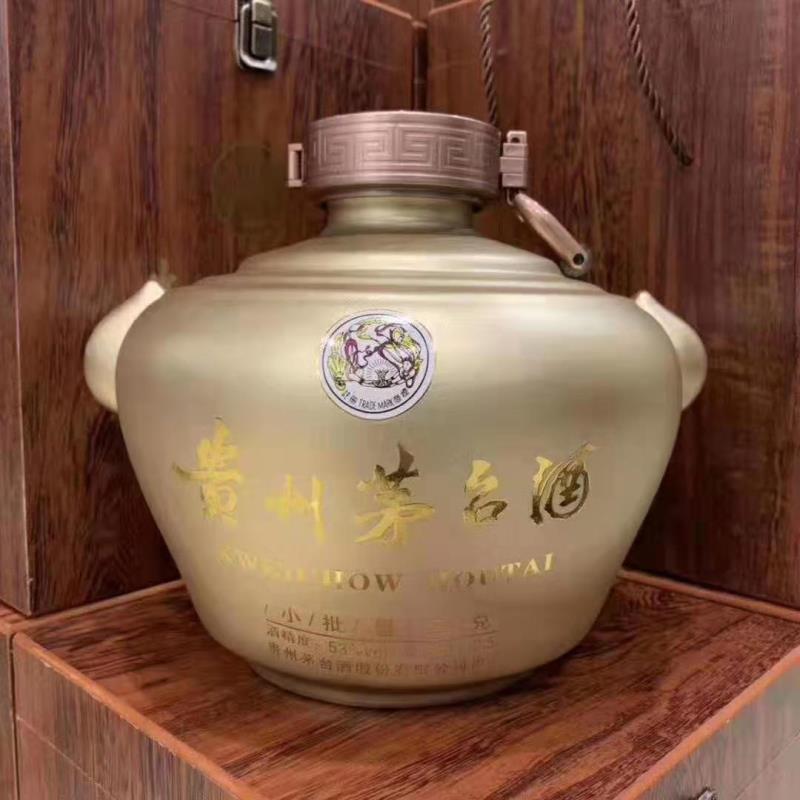 贵州茅台酒     /小/批/量/勾/兑/       一坛五斤装,量不多,价格小贵